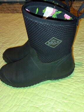 Muck Boot Company Women’s Black Insulated Mid-Calf Rain Boots